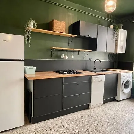 Appartement : Superbe Equipe, Proche Gare. *
